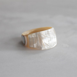 Schelp ring